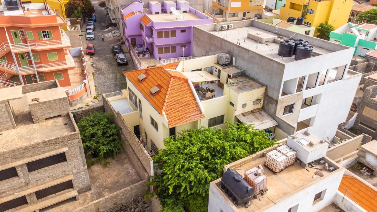 Simabo'S Backpackers' Hostel Mindelo Kültér fotó