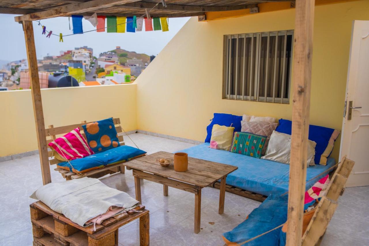 Simabo'S Backpackers' Hostel Mindelo Kültér fotó